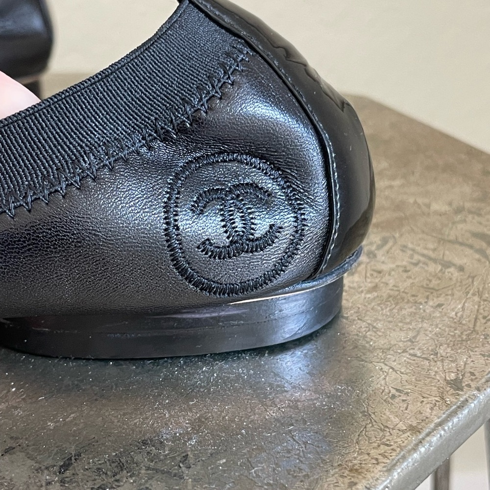CHANEL Stretch Spirit Interlocking CC Logo Ballet Flats - Picture 9 of 12